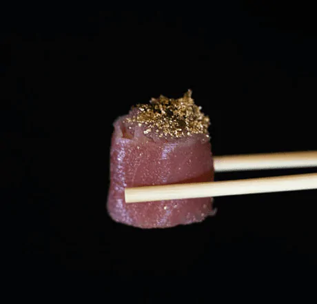 2. Jou de Atum com ouro